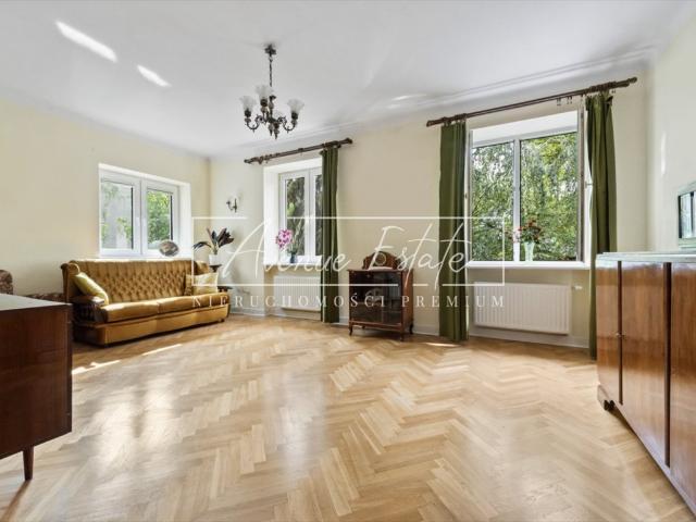 Sprzedam apartament 82 m² z ogrodem 400 m² na Sadybie