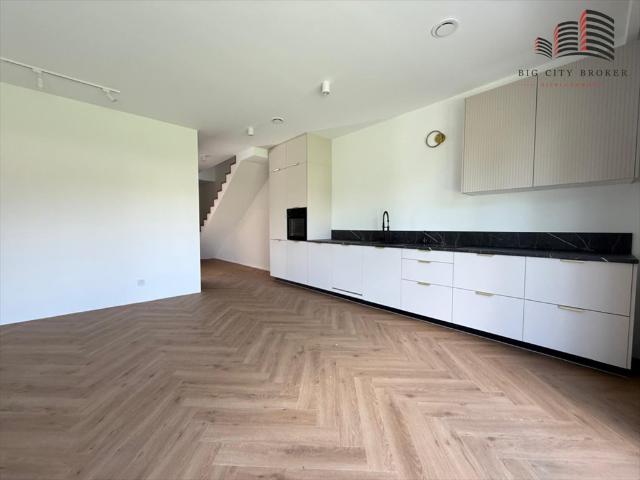 Sprzedam dom 116 m² z garażem i nowoczesnym wyposażeniem