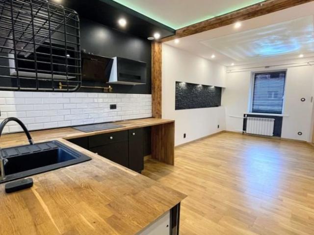 Sprzedam dom 113 m² z 2 wejściami i antresolą w Ścinawie