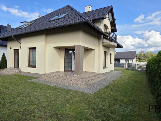 Sprzedam dom 132,5 m² z ogrodem w Modrzycy