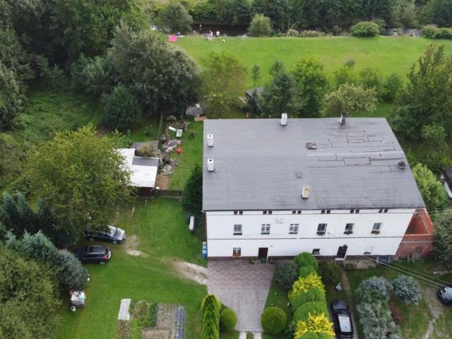 Sprzedam dom 147 m² z garażami w Wilkanowie