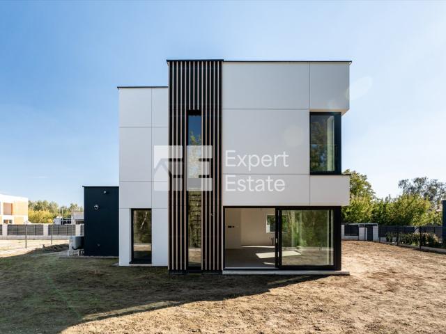 Sprzedam dom 149 m² z pompą ciepła i rekuperacją w Dosinie
