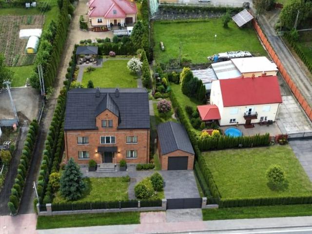 Sprzedam dom 140 m² z potencjałem w Babicy