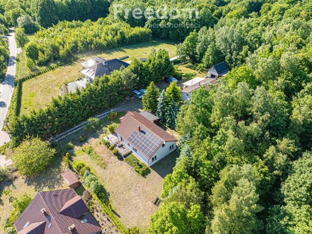 Sprzedam dom 155 m² w Przezmarku funkcjonalny, na dużej działce