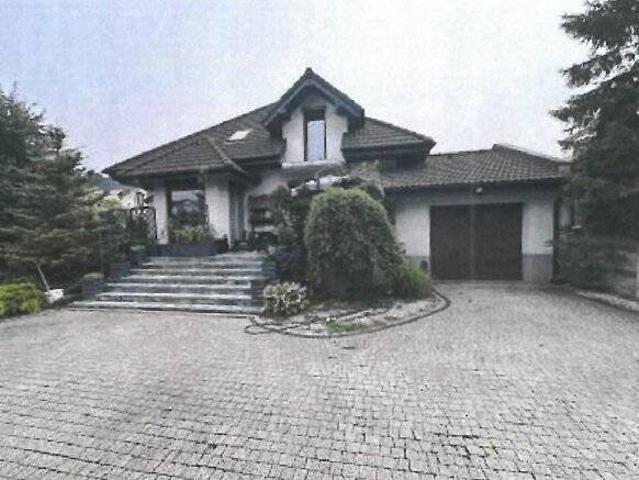 Sprzedam dom 169 m² z działką 809 m² w Poraju