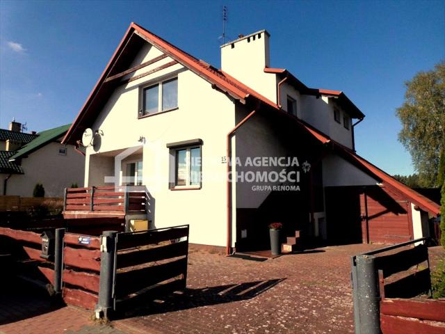 Sprzedam dom 176 m² z garażami w Człuchowie