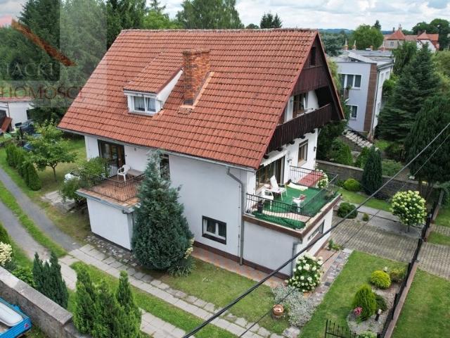 Do sprzedania dom 180 m² z garażem i ogrodem w Gryfowie