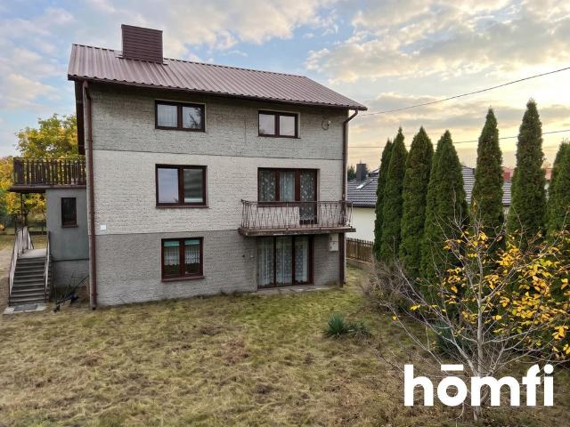Zapraszam do domu 245 m² z dużą działką i budynkami gospodarczymi