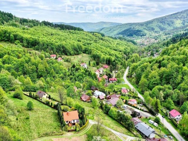 Sprzedam dom 60 m² z garażem i widokiem na góry