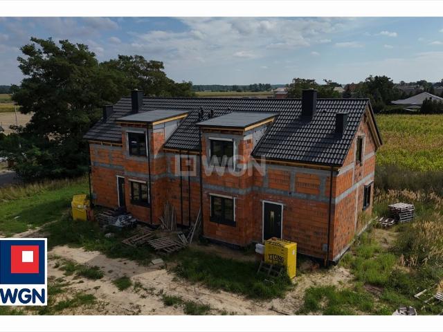 Sprzedam dom bliźniaczy 96 m² z dużą działką w Nielęgowie