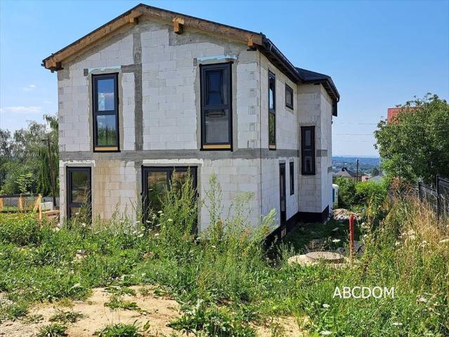 Zapraszam do domu bliźniaczego 105 m² z ogrodem w Ochojnie