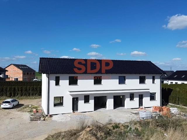Sprzedam dom bliźniak 120 m² z garażem i pompą ciepła