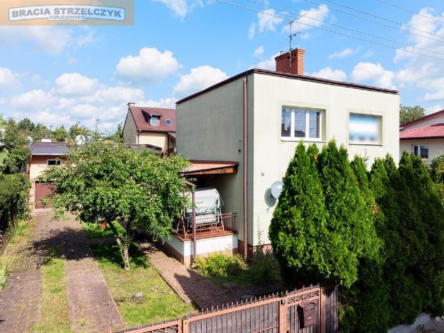 Sprzedam dom z działką 125 m² w spokojnej okolicy Targówka
