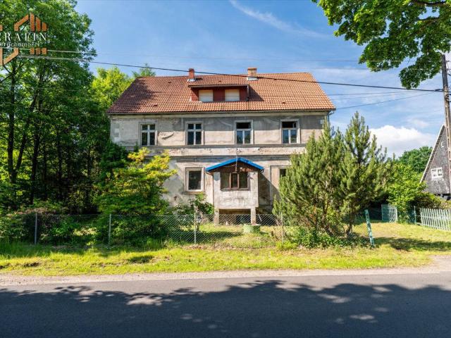 Sprzedam dom z potencjałem 220 m² w Świeradowie Zdroju