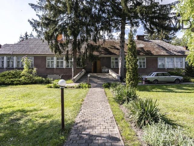 Sprzedam dworek z historią 500 m² w Żukowie Kolonii