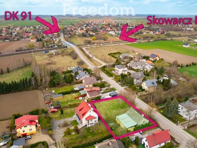 Sprzedam działkę z domem 170 m² w Skowarczu, 3650 m² terenu