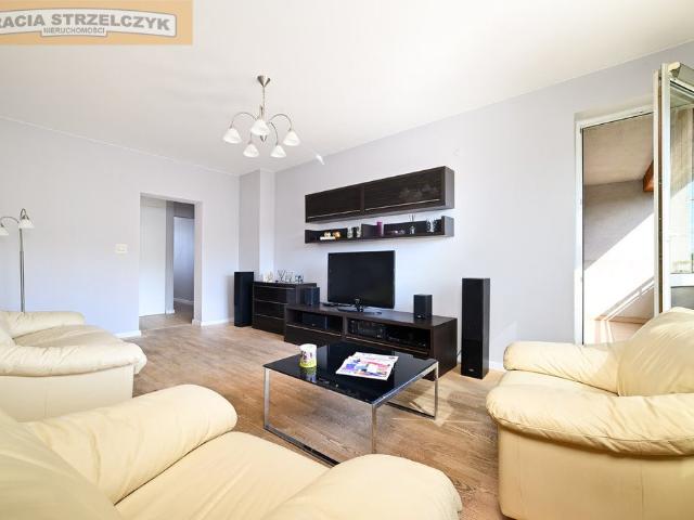 Sprzedam funkcjonalne 3 pokojowe mieszkanie 67,64 m² w Ząbkach
