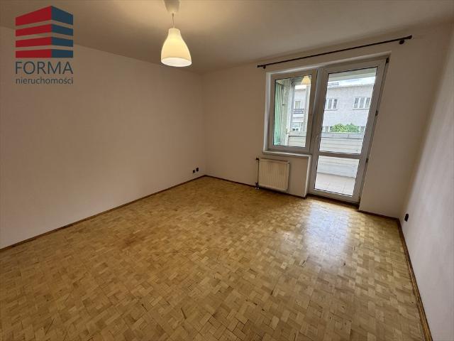Sprzedam funkcjonalne 2 pokojowe mieszkanie 49 m² na parterze