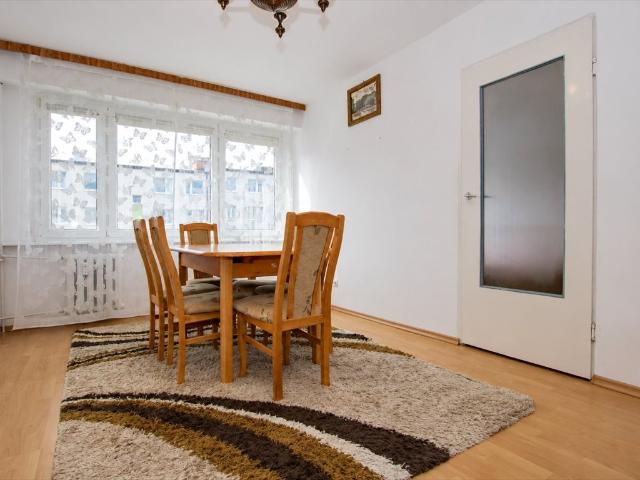 Sprzedam funkcjonalne 4 pokojowe mieszkanie 62 m² z balkonem