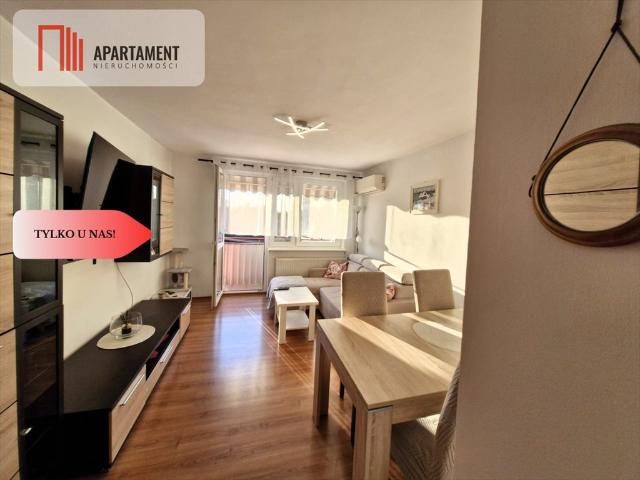 Sprzedam jasne 2 pokojowe mieszkanie 43 m² z klimatyzacją w Starogardzie Gdańskim