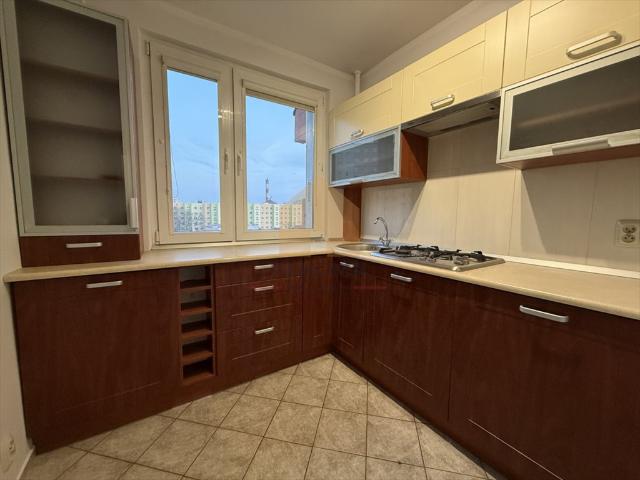 Sprzedam jasne 2 pokojowe mieszkanie 51 m² z balkonem w Wałbrzychu