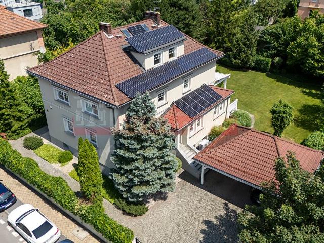 Sprzedam kamienicę z ogrodem 470 m² w Opolu