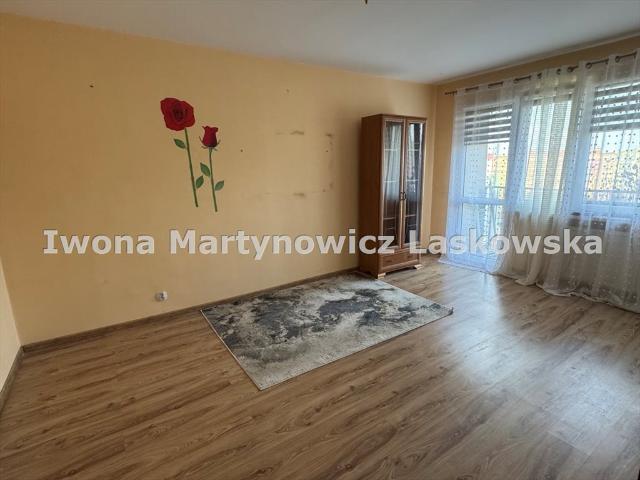Zapraszam do kawalerki 33 m² z balkonem na Os. Przylesie