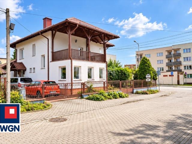 Sprzedam komfortowy dom 140 m² na Osiedlu Kochanowskiego