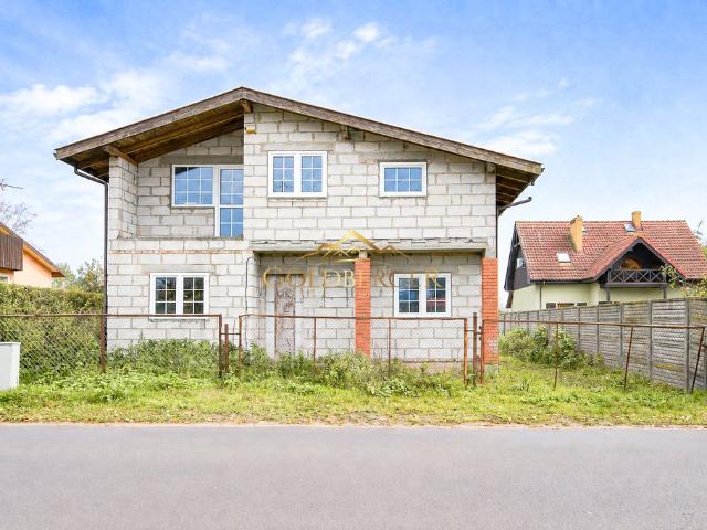 Sprzedam komfortowy dom 190 m² w Krzyszkowie z dużą działką