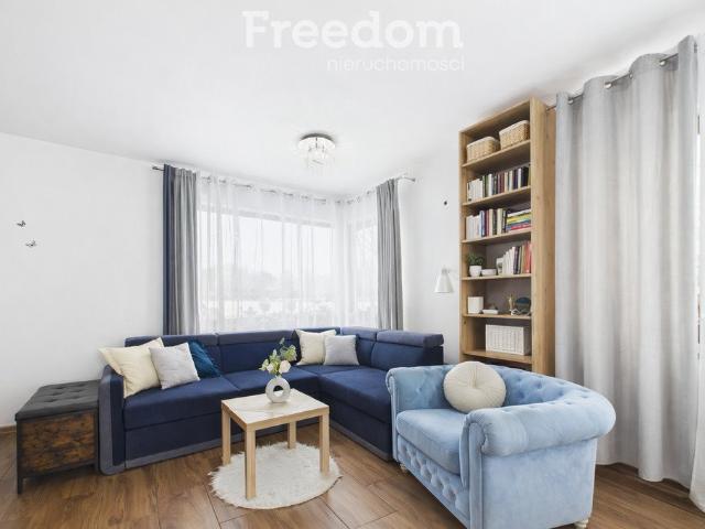Sprzedam komfortowy dom 206 m² z lokalem usługowym w Rybina