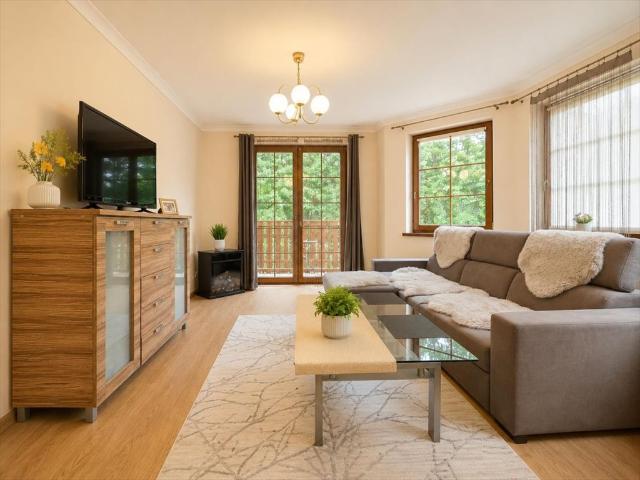 Sprzedam komfortowe mieszkanie 45 m² z balkonem w Karpaczu