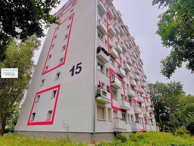 Sprzedam komfortowe 2 pokojowe mieszkanie 45 m² z balkonem