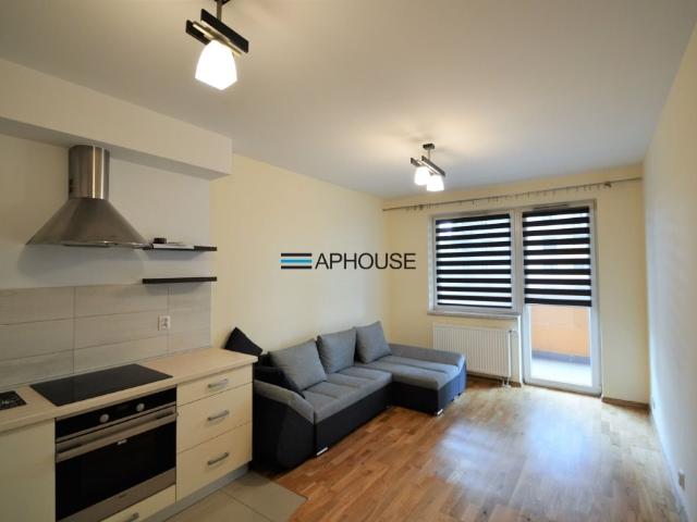 Sprzedam komfortowe 2 pokojowe mieszkanie 38,05 m² z balkonem