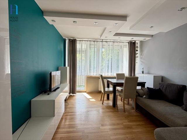 Sprzedam komfortowe 3 pokojowe mieszkanie 56,47 m² w Łodzi