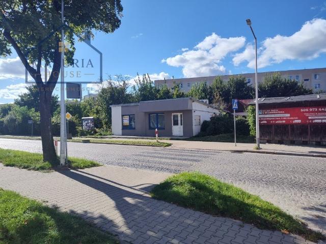Sprzedam lokal użytkowy 60 m² w Olsztynku, gotowy do działalności