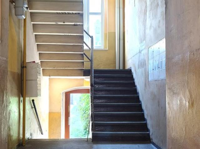 Sprzedam mieszkanie 47 m² z garażem i pomieszczeniami dodatkowymi