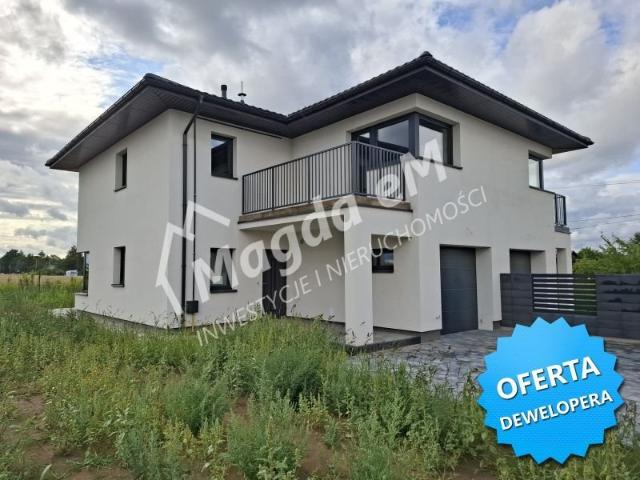 Nowoczesny dom 125 m² z garażem w Łomiankach polecam