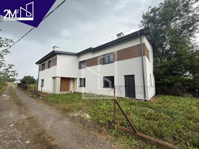 Nowoczesny dom 162 m² z 5 pokojami z szybkim dojazdem do Rzeszowa