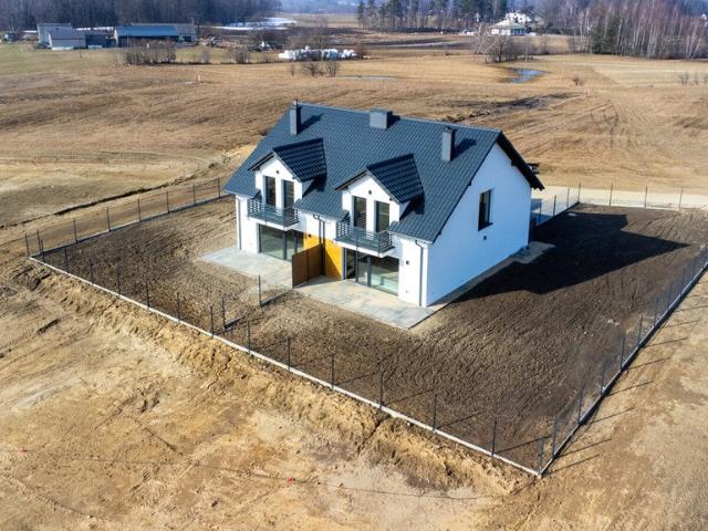 Sprzedam nowoczesny dom bliźniaczy 165 m² w Szemudzie