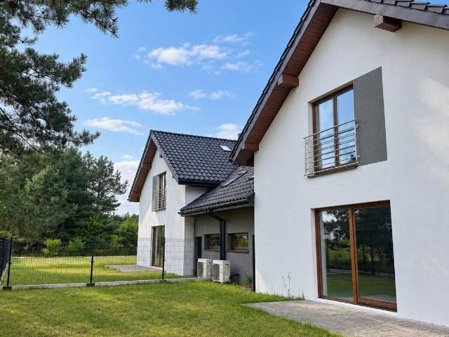 Sprzedam nowoczesny dom bliźniaczy 170 m² w Hanuszku