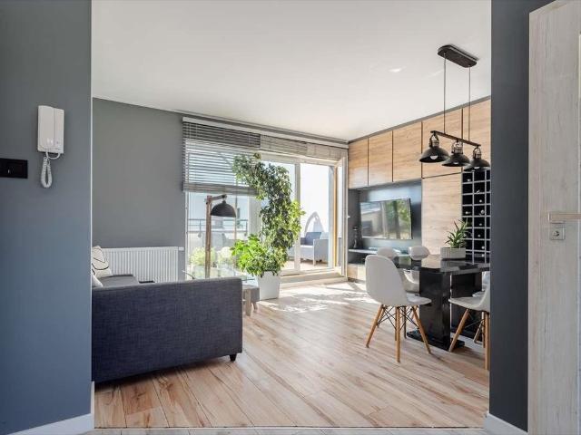 Sprzedam nowoczesny segment 86 m² w Koninku z tarasem i miejscem