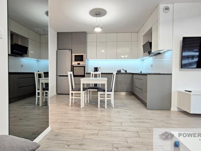 Sprzedam nowoczesne 36,56 m² w Wiślane Tarasy 2.0 z basenem i tężnią