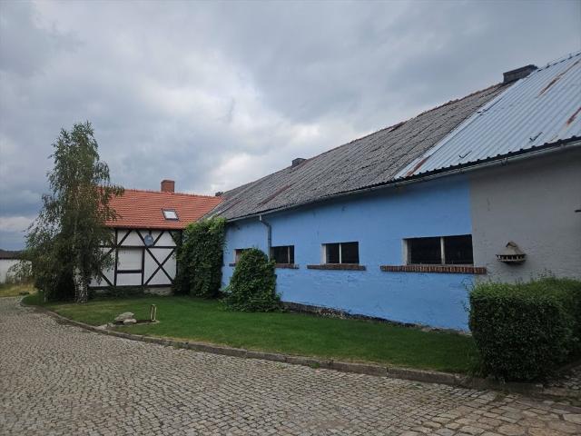 Sprzedam prosperujący warsztat samochodowy 420 m² w Wałbrzychu