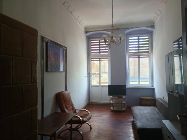 Polecam przestronne 4 pokojowe mieszkanie 119 m² w Świdnicy