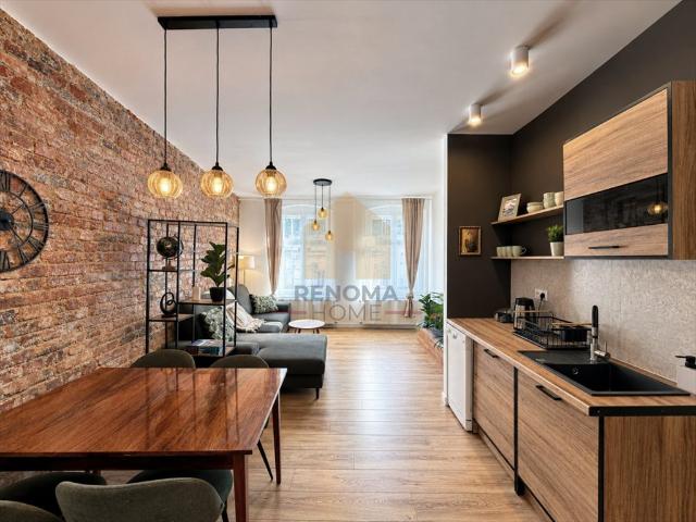 Polecam przestronne 4 pokojowe mieszkanie 78 m² w Wałbrzychu