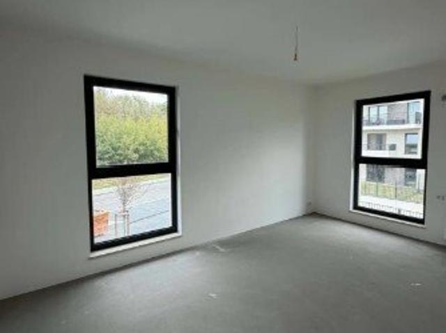 Sprzedam przestronne 4 pokojowe mieszkanie 91 m² z balkonem i garażem