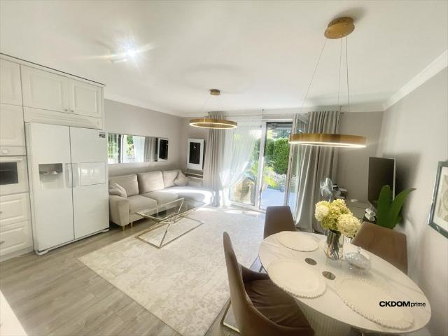 Sprzedam przestronne 53 m² mieszkanie w Kielcach z certyfikowanym biurem