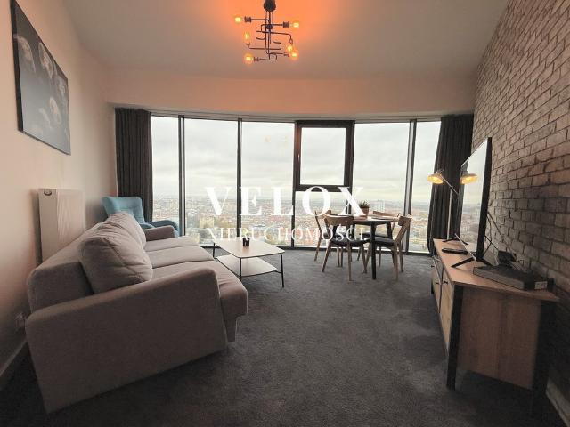 Sprzedam przestronne 63 m² z widokiem na Szczecin w Hanza Tower
