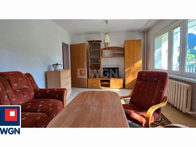 Sprzedam przestronne 62 m² mieszkanie z 2 balkonami w Cieszynie