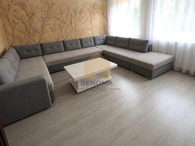 Sprzedam przestronne 72 m² mieszkanie z nowoczesnymi sufitami w Legnicy